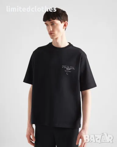 Black Embossed Logo Мъжка Тениска size M , снимка 6 - Тениски - 48478410