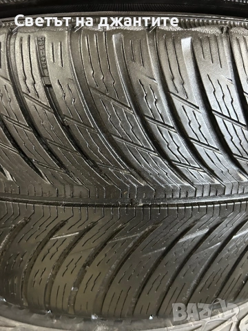 Гуми 245/40/17 Michelin зимни 2 броя, снимка 3 - Гуми и джанти - 53616160