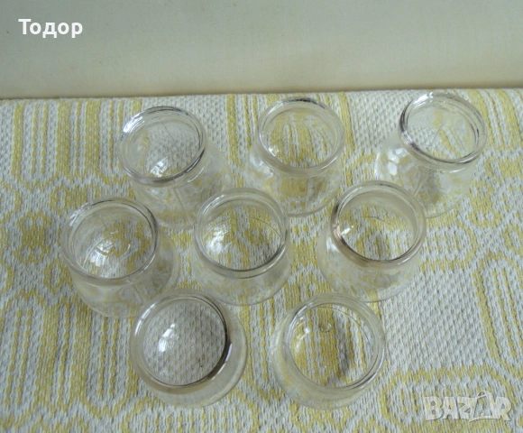 Стари стъклени вендузи