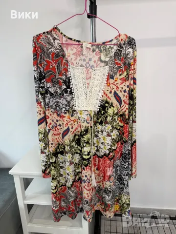 Рокля в размер М, снимка 3 - Рокли - 48168187