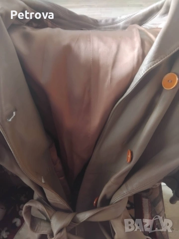 Дамски якета тип сако от естествена кожа М размер, снимка 2 - Палта, манта - 53520454