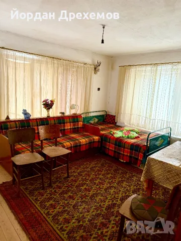 Къща на три етажа  в с.Лясково+ гараж и работилница  на 2 етажа, снимка 13 - Къщи - 48943567