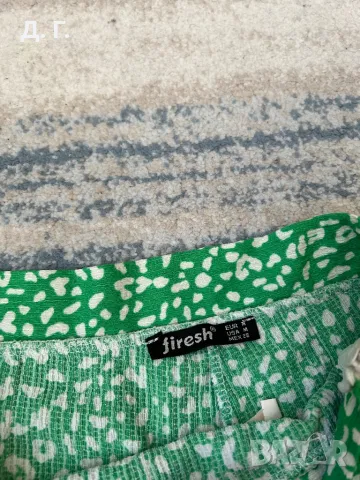Зелена къса пола, снимка 2 - Поли - 49492097