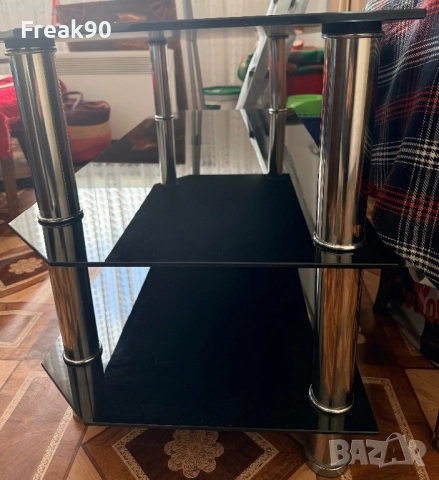 Стъклен скрийн за телевизор и домашно кино, снимка 3 - Шкафове и рафтове - 52489462