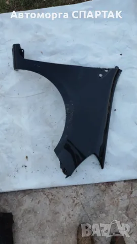 Ляв преден калник на Renault clio 1