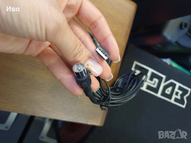 DVB-T ЦИФРОВА ЕФИРНА АНТЕНА С МАГНИТ HOTV-3011    DVB-T цифрова ефирна антена с магнит HOTV-3011  Ак, снимка 6 - Приемници и антени - 51995504