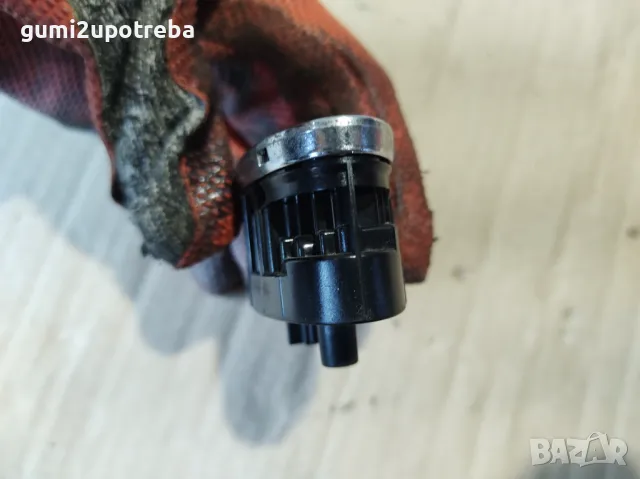 Бутон Ел.Стъкло Mercedes W211 E class Tmodel 4matic 320CDI 2008г, снимка 2 - Части - 47378910