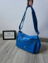 Нова дамска чанта в син цвят с дръжка от плат на намаление, снимка 1