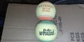 Продавам 3 използвани топки за тенис на корт и 1-на използвана топка за голф, снимка 1 - Тенис - 41183615