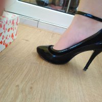 Черни лачени обувки 36 номер, снимка 7 - Дамски елегантни обувки - 35811593
