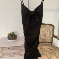 Черна рокля в размер XS, снимка 10 - Рокли - 44518637