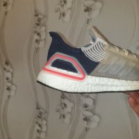 оригинални маратонки Adidas Ultraboost 19 номер 43-43 1/3, снимка 4 - Маратонки - 41398676