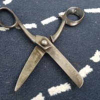 Стара шивашка ножица, снимка 2 - Антикварни и старинни предмети - 42472649
