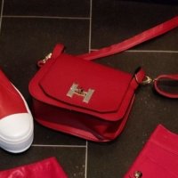 Дамска малка червена чанта еко кожа, снимка 6 - Чанти - 34124775