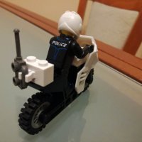 Конструктор Лего - модел LEGO 4 Juniors 4651 - Полицейски мотоциклет, снимка 2 - Конструктори - 39023745