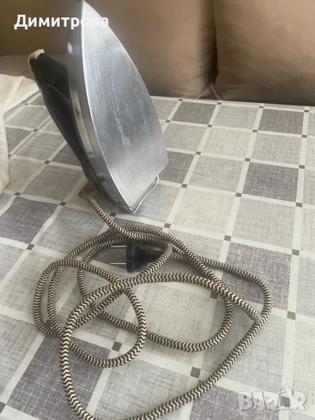 Руска електрическа ютия, снимка 1