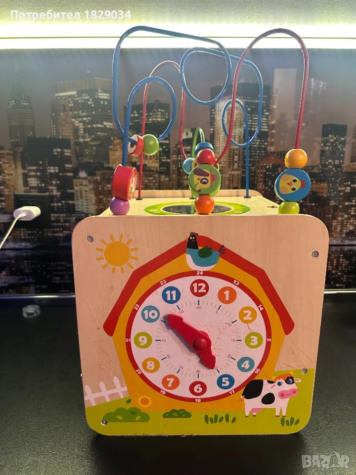 Интерактивен  дървен  куб с активности Ферма, снимка 1