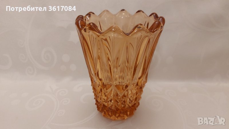 Винтидж стъклена ваза в розово злато, снимка 1