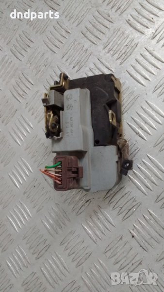 Брава врата Peugeot 206 2003г.(предна дясна)	, снимка 1