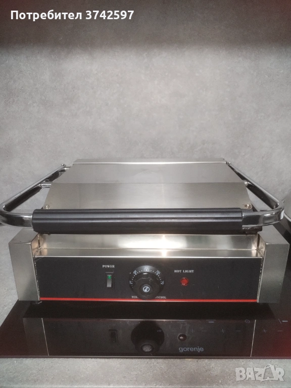 Професионален електрически тостер преса неръждаема стомана корпус, оребрени плочи. 90евро, снимка 1