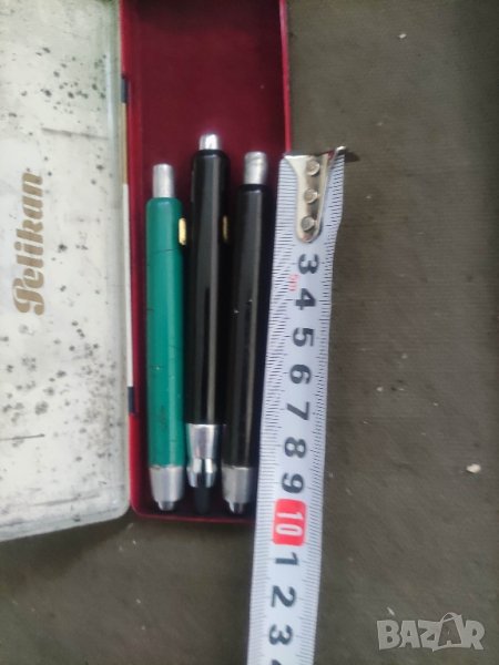 Продавам кутия Pelikan MK 30 и метални държачи, снимка 1