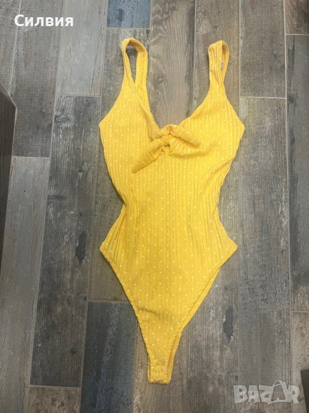 Цял бански, снимка 1