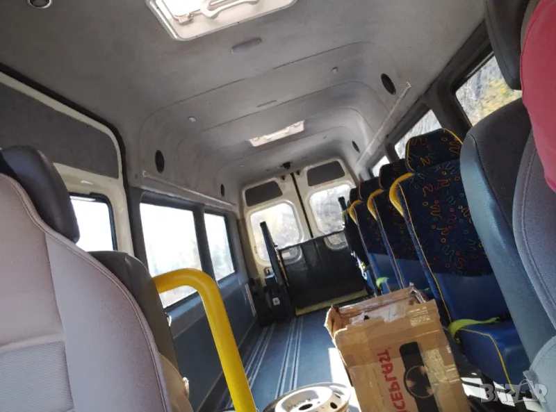 микробус под наем с шофьор 6+1 места обявата е за град Смолян, снимка 1