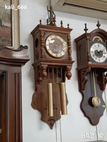 Механичен часовник с шахматни фигури  внос от Холандия , снимка 1