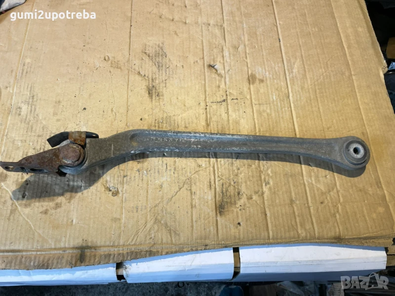 Заден Носач Десен A2303500429 Mercedes E class W211 V6 4matic, снимка 1