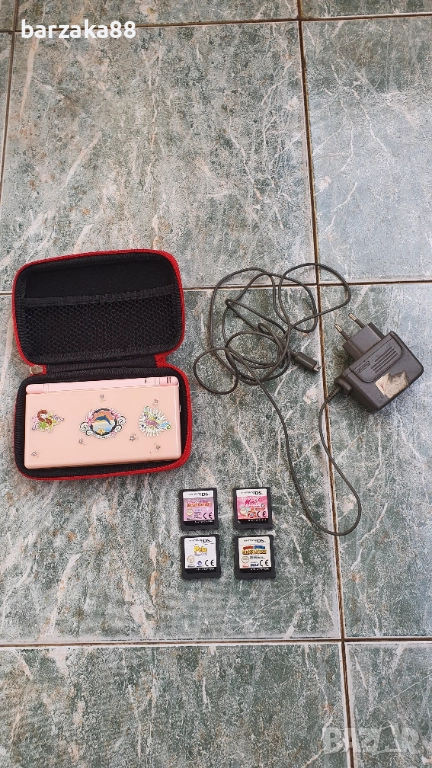 Nintendo DS LITE + Игри + Калъф + Зарядно, снимка 1