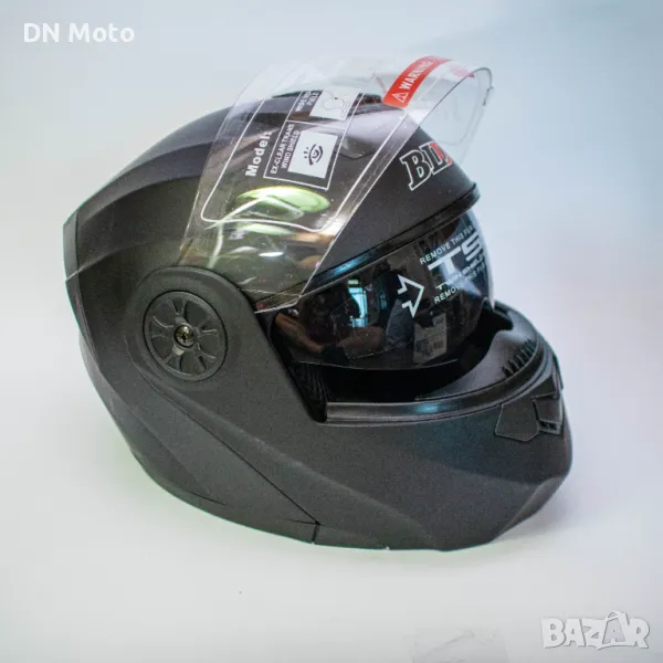 Каска за мотор пистов , скутер , ел. тротинетка др. ( Размер L 59-60 ), снимка 1