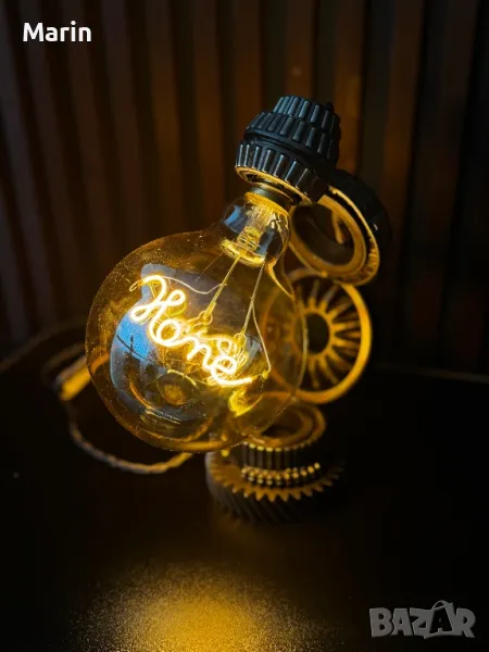 Дизайнерска настолна лампа , снимка 1