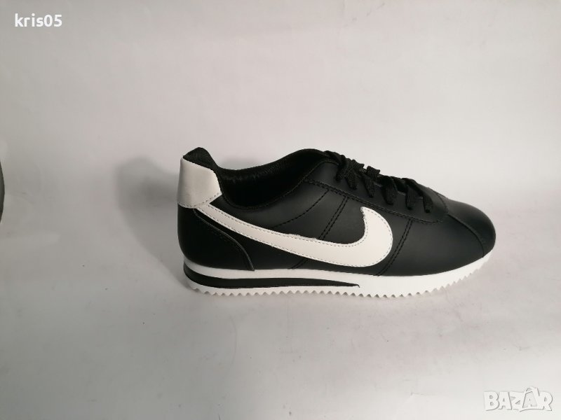 Дамски маратонки Nike ., снимка 1