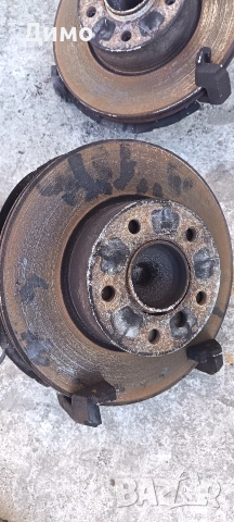 шенкел главина дискове бмв е91 320д 163кс bmw e91, снимка 4 - Части - 53663568