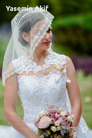 Булченска рокля р-р С/М, снимка 3 - Сватбени рокли - 40047780