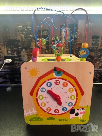 Интерактивен  дървен  куб с активности Ферма