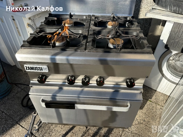 Професионална газова печка Зануси/Zanussi, снимка 8 - Обзавеждане на кухня - 52933491