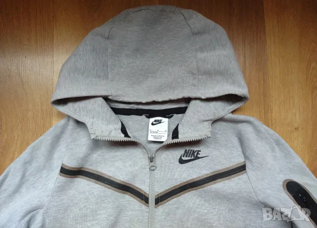 Nike - детски суичър, анцуг с качулка, снимка 2 - Детски анцузи и суичери - 56199697