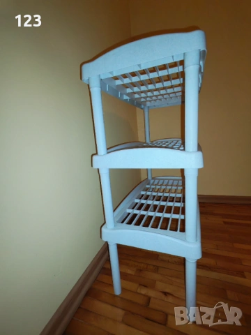 Полица на три нива, пластмасова, разглобяема, снимка 2 - Други - 53841299