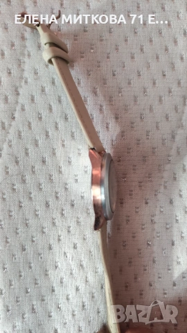 Дамски ръчен часовник кварцов механизъм, снимка 5 - Дамски - 53850505