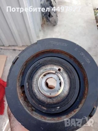 демферна шайба колянов вал за BMW Е46 2000 дизел 2001г 136к.с 