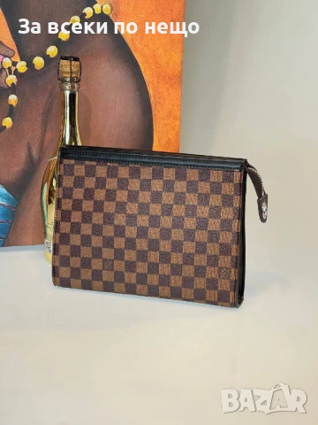 Louis Vuitton Чанта Клъч - Налични Различни Цветове Код E649, снимка 4 - Чанти - 51069599