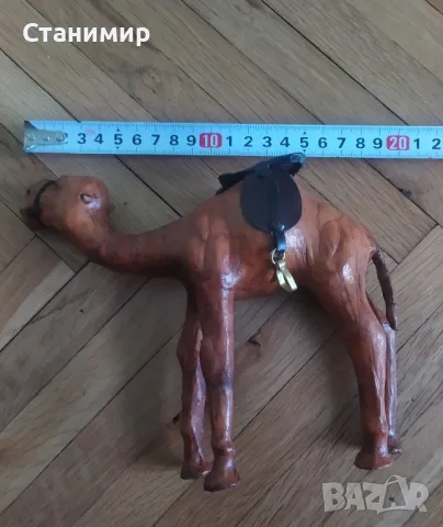 Камила от естествена кожа, снимка 3 - Декорация за дома - 48367141