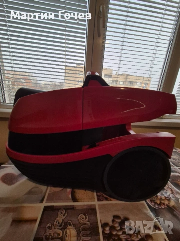 Прахосмукачка BOSCH PROANIMAL Серия 4, снимка 9 - Прахосмукачки - 53479644