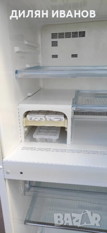 Хладилник с фризер SHARP, снимка 8 - Хладилници - 51792368