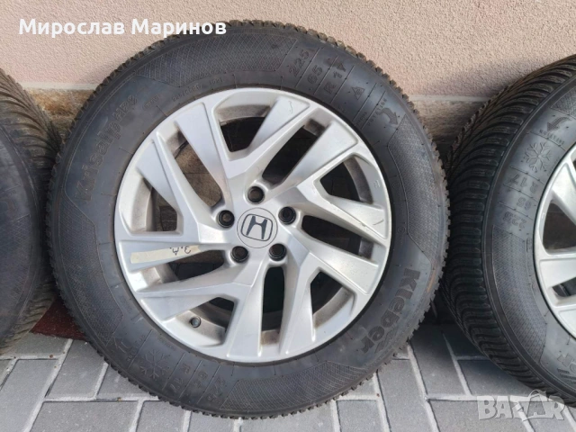 Оригинални Honda джанти със зимни гуми за CR-V 4, снимка 6 - Гуми и джанти - 53043626