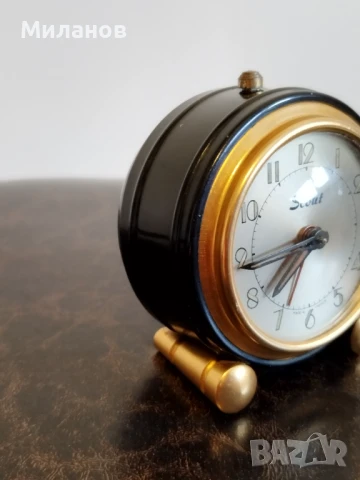 Стар механичен будилник, настолен часовник, снимка 6 - Антикварни и старинни предмети - 51109170