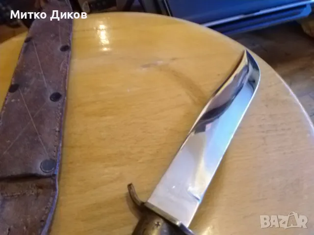 Ловен нож от соца калъф естествена кожа метален гард ръчно правен от майстор с инициали нов , снимка 3 - Ножове - 36422656