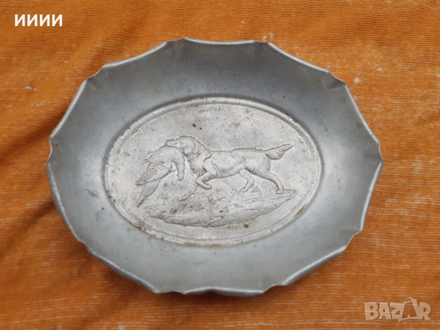 Ловен поднос , снимка 2 - Антикварни и старинни предмети - 53213199