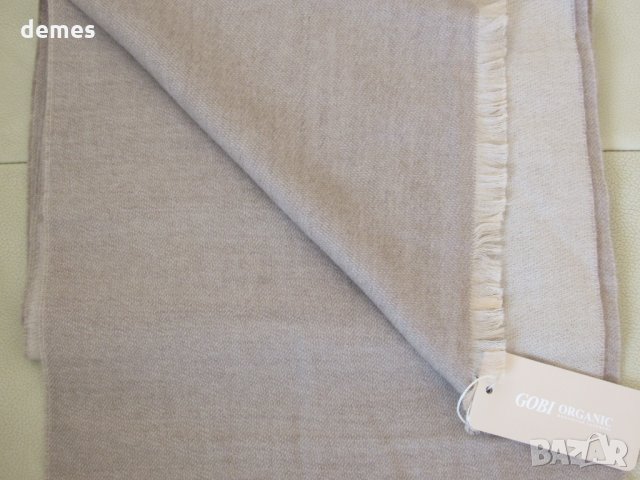 Фин двулицев шал 100% кашмир, Монголия, снимка 5 - Шалове - 35807826